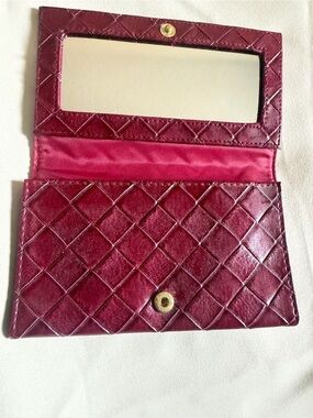 Estée Lauder  Burgundy Leather Clutch Wallet with Mirror